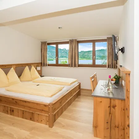 Nocleg ze śniadaniem Gaestehaus Kasbichler 3*