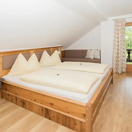 Gaestehaus Kasbichler Couette-café