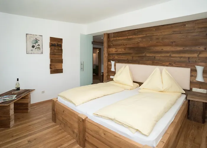 Gaestehaus Kasbichler Bed & Breakfast 3*